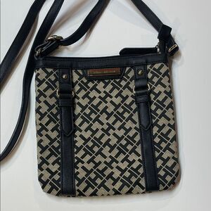 Tommy Hilfiger Black & Beige Logo Crossbody Bag